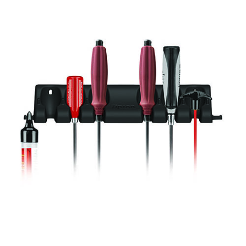 Organiza tus cleaning rods con el Tipton® Cleaning Rod Rack, que sostiene hasta seis varillas y tiene ganchos para accesorios adicionales. ¡Ideal para tu taller!