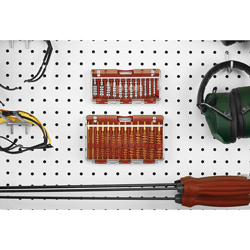 Este set de 13 piezas de cepillos y jags específicos para calibres .17 a .45 viene en una caja duradera, perfecta para mantener tus herramientas organizadas.