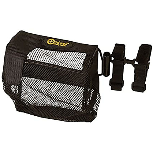 El Caldwell Universal Brass Catcher S.A. es ideal para recargadores y tiradores, se adapta a rifles de cerrojo y semiautomáticos, y permite recoger 100 cartuchos de .223 fácilmente.