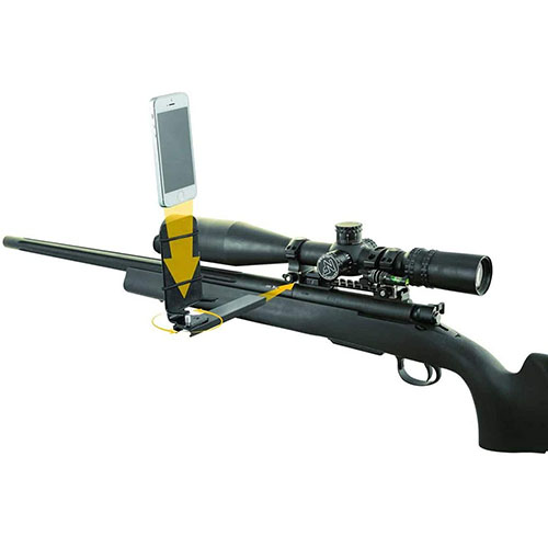 El Caldwell Pic Rail Phone Mount permite usar tu smartphone en cualquier riel picatinny, ajustando el ángulo y resistiendo el retroceso, ideal para grabar y mostrar datos.