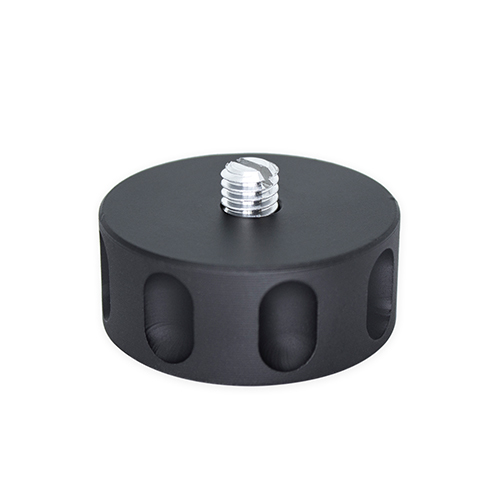 El adaptador ULFHEDNAR Raiser añade 2 cm a la base de tu trípode, perfecto para ajustar la altura y lograr la estabilidad que necesitas en tus disparos.