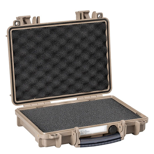Protege tu equipo con la maleta Explorer Cases 3005: resistente al agua, con bisagras metálicas, válvula de presión y espuma Pre-Cube para un ajuste perfecto.