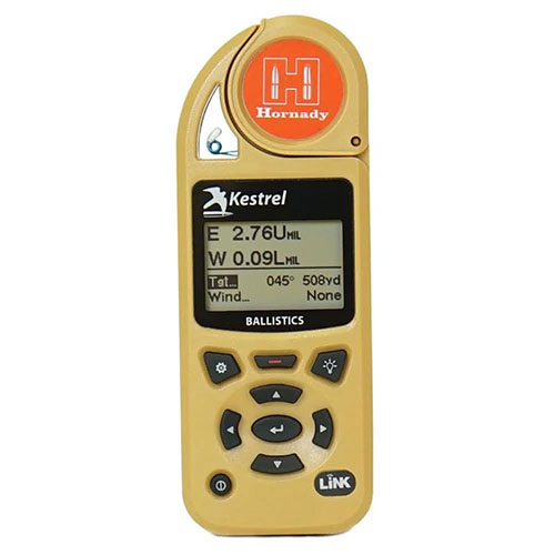 El Kestrel 5700 es tu aliado perfecto para disparos a larga distancia, con el solver Hornady 4DOF, resistente al agua y fácil de usar en cualquier condición.