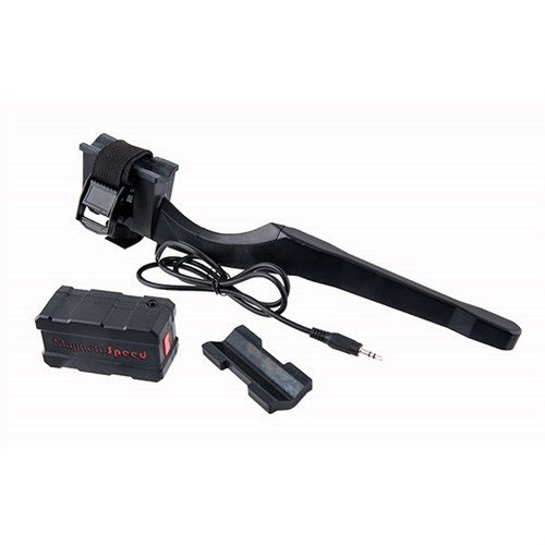 El MagnetoSpeed Sporter es ideal para cañones de ½ a 1 pulgada, fácil de usar con un solo botón, y cuenta con ajustes de sensibilidad para precisión.