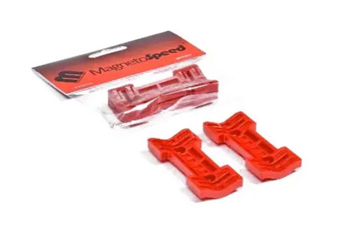 El Tapered Spacer Kit de MAGNETOSPEED permite alinear cronógrafos en cañones con un pronunciado taper, incluyendo espaciadores de 0.5° y 1° para mayor precisión.