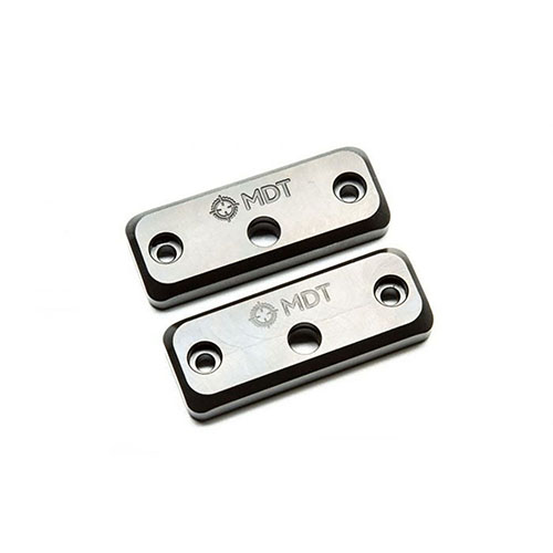 Añade peso a tu rifle con los MDT Forend Weights, reduciendo el retroceso y mejorando el equilibrio. Compatibles con M-LOK, fáciles de instalar y quitar.