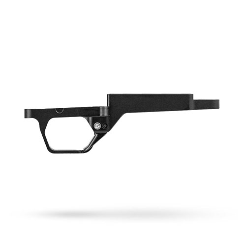 Mejora tu rifle con el MDT Hunting Bottom Metal: sin caídas inesperadas de cargador, diseño elegante y hardware resistente a la corrosión para cazar sin problemas.