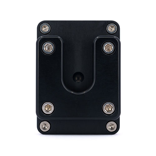 El OBI Clamp Lock es una solución robusta y versátil para asegurar tu equipo a mochilas o correas, compatible con sistemas MOLLE y fácil de montar.