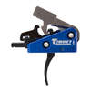 Descubre el gatillo TIMNEY AR-15 2 STAGE, con un diseño curvado sólido y un recorrido largo de 2 lb en cada etapa, ideal para tu rifle semi-automático.