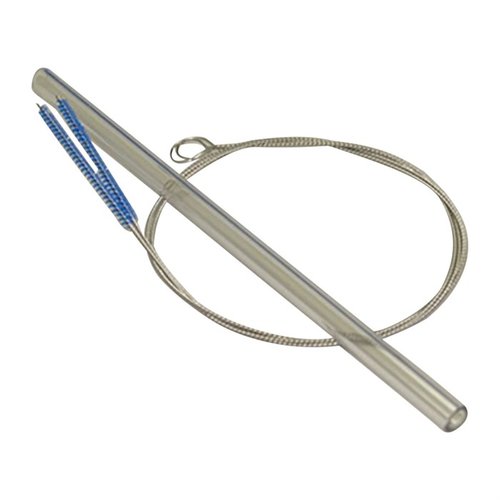 Limpia el tubo de gas de tu AR sin desarmarlo con el kit de limpieza IOSSO, que incluye un cepillo y Triple Action Oil para eliminar residuos.