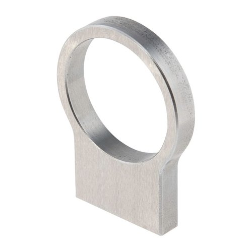 El Recoil Lug Oversized para Remington 700 mejora la precisión y se instala fácilmente sin modificar la culata, disponible en tamaño estándar o .015 Overbore.