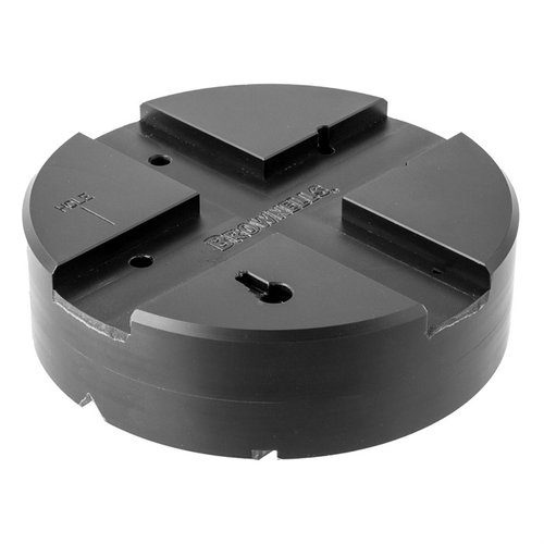 El bloque de armero universal de Brownells es ideal para desarmar, armar y reparar pistolas, con un diseño que se adapta a 1911, S&W M&P y Glocks.