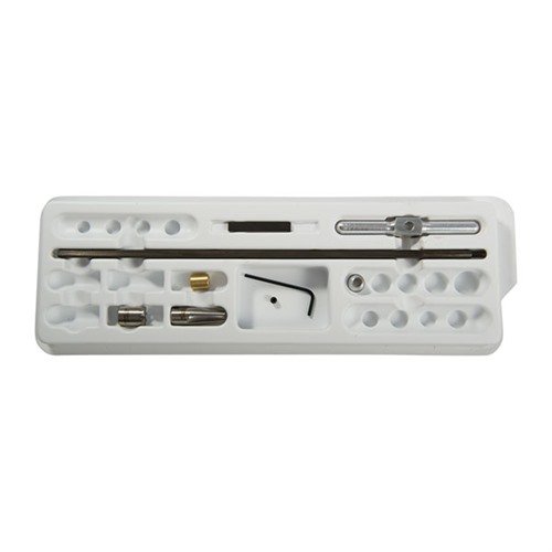 El Kit Intermedio de Chamfering de 11° .38-.45 incluye un Cutter y un Pilot, cortando chamfers perfectos y sin vibraciones para eliminar el deslizamiento de balas.