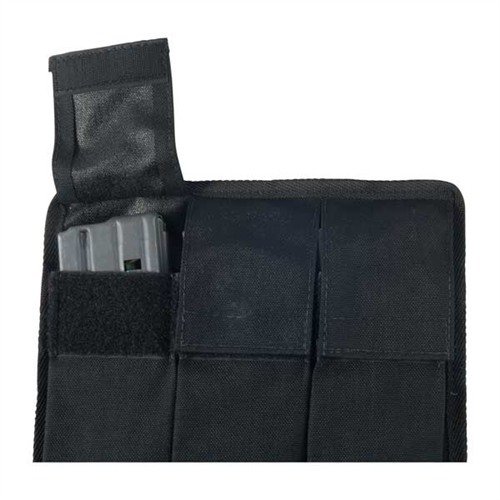 El pouch triple para magazines de 30 rondas es resistente, impermeable y permite acceder a tus cargadores sin exponer los demás, ideal para operaciones tácticas.
