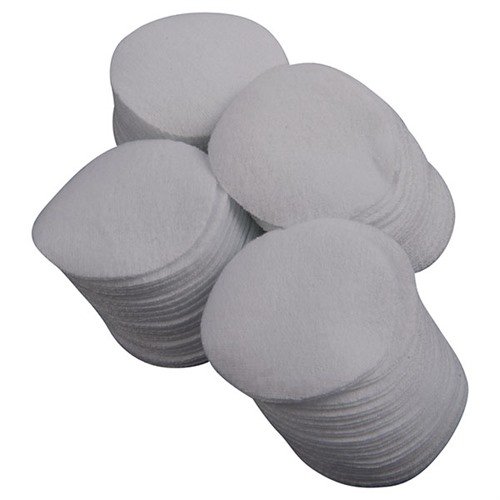 ¡Consigue los parches de limpieza de algodón 100% de Brownells! 🧼 Perfectos para cacerías, vienen en bolsa de 100 unidades. ¡Aprovecha ahora!