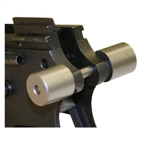 El jig de instalación 1911 Beavertail de Ed Brown te ayuda a moler y ajustar las orejas del marco con precisión, asegurando una instalación perfecta de la seguridad.