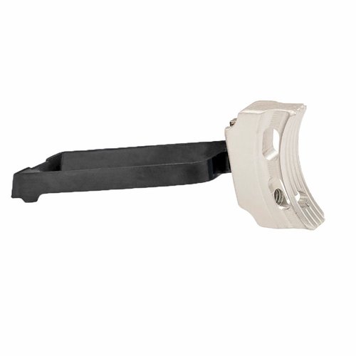 Descubre el 2011 Ultra Match Grade Trigger de FUSION FIREARMS, diseñado con un pad de aluminio de grado aeronáutico y un bow ajustable para un rendimiento excepcional.