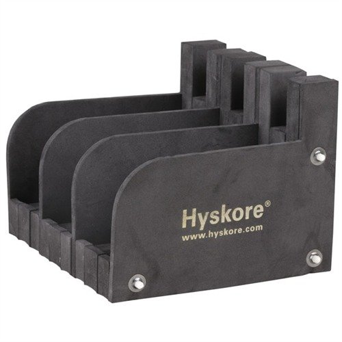 Organiza y almacena hasta 3 pistolas con el 3-Gun Modular Rack de HYSKORE, hecho de espuma de alta densidad, ideal para tu espacio limitado y sin daños.