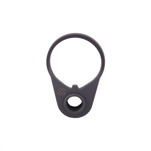 Este soporte de acero de bajo perfil permite la instalación fácil de un QD sling swivel, sin interferir con los controles del arma y compatible con culatas M4.