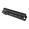 El rail modular M-LOK de 9.3" de Geissele es ligero, ergonómico y permite una fácil personalización con múltiples puntos de montaje y un diseño libre flotante.