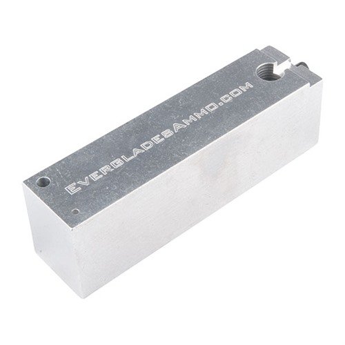 El fixture 1911 BARREL HOOD CUTTING de EVERGLADES AMMO permite cortar la longitud y ancho del hood con precisión, ahorrando tiempo y esfuerzo en el proceso.