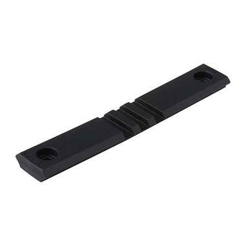 El AFG-2 M-LOK Adapter Rail de Magpul es ideal para montar el AFG-2 en guardas y forends M-LOK, con un perfil bajo y todo el hardware incluido.