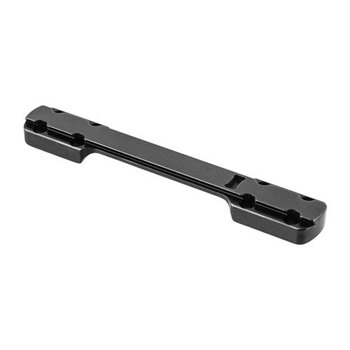 Las 12MM EURO DOVETAIL SCOPE RAILS de BROWNELLS ofrecen una base sólida de acero, precisión en el ajuste y tornillos de montaje incluidos para tus anillas.