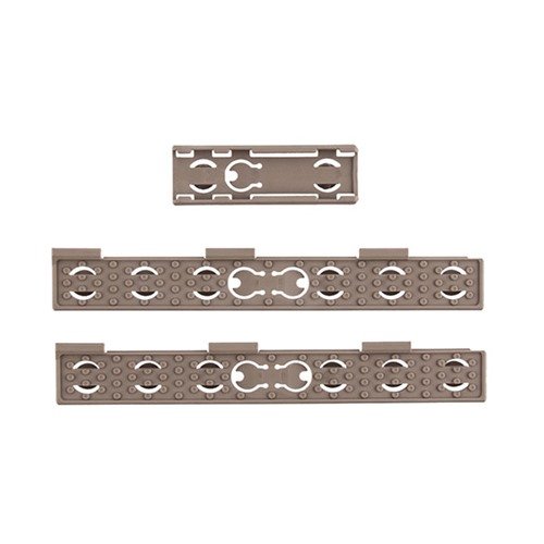 El KAC Keymod Wire Management Kit incluye paneles de polímero de 5.5