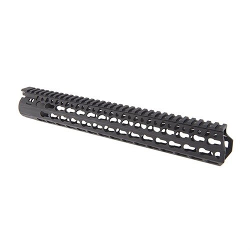 El handguard BCM KMR Alpha de Bravo Company ofrece flotación del cañón para mayor precisión, construcción ligera de aluminio y múltiples ranuras KeyMod para accesorios.