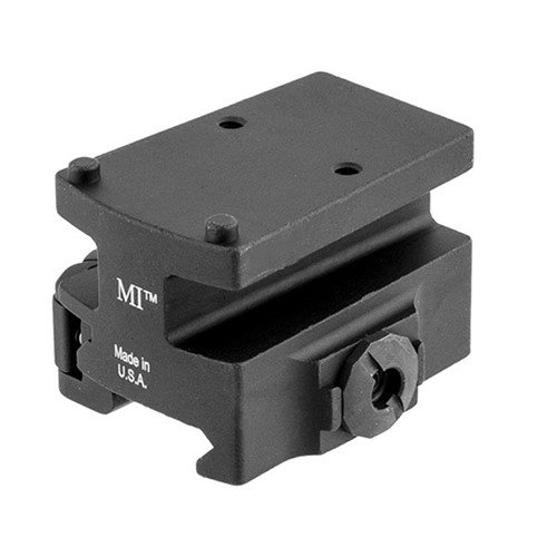 El montaje QD para Trijicon RMR de Midwest Industries es ligero, ajustable sin herramientas y cuenta con un sistema de liberación suave para un uso fácil.