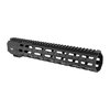 Descubre la durabilidad del SP Series Handguard de Midwest Industries, con diseño de flotación libre, 7 ranuras M-LOK y construcción en aluminio anodizado.