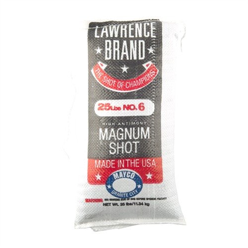 El Magnum Lead Shot de Lawrence, con 100 años de experiencia, ofrece patrones cerrados y gran penetración, además de fluir perfectamente en recargas.
