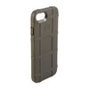 Protege tu iPhone 7 y 8 con el FIELD CASE de MAGPUL, resistente, con agarre seguro, acceso fácil y diseño delgado que evita el roce en superficies planas.