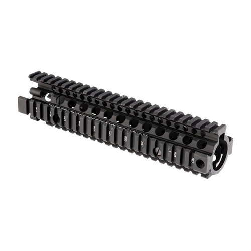 El MK18 RIS II de Daniel Defense es un guardamanos de aluminio que permite el free float del cañón y monta accesorios fácilmente con rieles Picatinny.