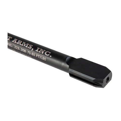 El ACTION WRENCH de ZERMATT ARMS es una herramienta esencial para cambiar cañones en rifles de cerrojo, diseñado para facilitar el trabajo sin desensamblar.