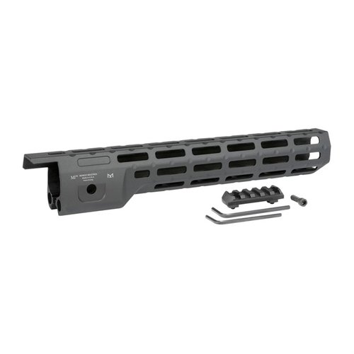Descubre la nueva RUGER 10/22® Takedown Handguard M-LOK, ligera, con diseño de flotación libre y múltiples ranuras M-Lok para personalizar tu rifle.