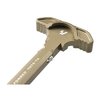 El Strike Latchless Charging Handle ofrece construcción de aluminio 7075, ventilación de gas eficiente y un diseño cómodo y duradero, ideal para AR15.