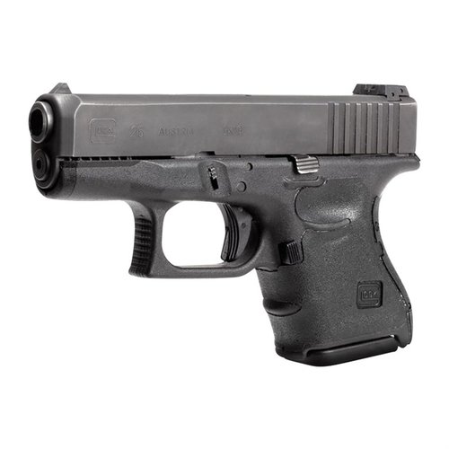 Los WRAPTER RUBBER ADHESIVE GRIPS de HOGUE ofrecen un agarre superior, son 30% más delgados que una tarjeta de crédito y se ajustan perfectamente a tu Glock® 26 Gen 3.