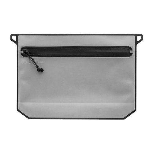 El pouch DAKA de 6 litros de Magpul es resistente al agua, con acceso fácil a una mano, ventana translúcida y puntos de sujeción para colgarlo.