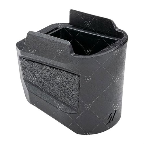 Mejora la recarga de tu SIG SAUER P320 con el Extended Magazine Plate de Strike Industries, que añade 5 rondas y ofrece un diseño sin enganches.