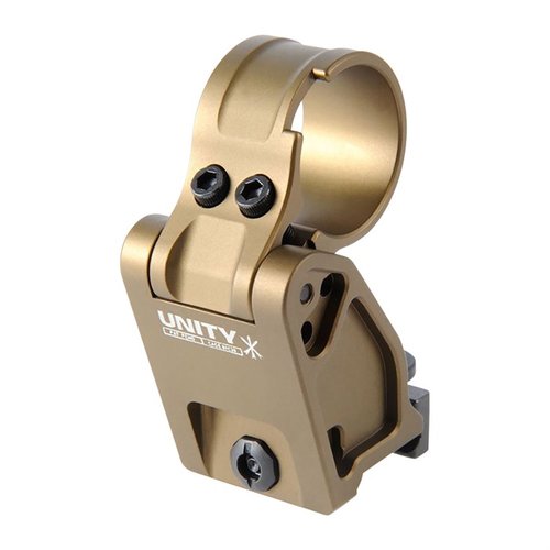 El montaje FAST FTC ofrece un mecanismo Flip-To-Center único, permitiendo un almacenamiento seguro sin obstruir la vista, ideal para ópticas Aimpoint y otros aumentadores.