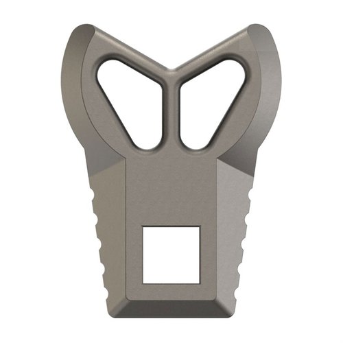 El MASTER-FIT 3 PRONG FLASH HIDER WRENCH de REAL AVID es una herramienta precisa que encaja en llaves de torque de ½” y facilita el trabajo en flash hiders de 3 puntas.