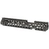 ¡Descubre los Handguards Free Float M-Lok de Midwest Industries! Ligeros, resistentes y con riel monolítico, perfectos para montar accesorios en tu AR-15.