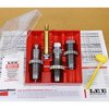El set de 3 dies PACESETTER para 7MM STW incluye todo lo que necesitas: Full Length Sizing Die, Bullet Seating Die, Factory Crimp Die y más, ¡ideal para tus recargas!