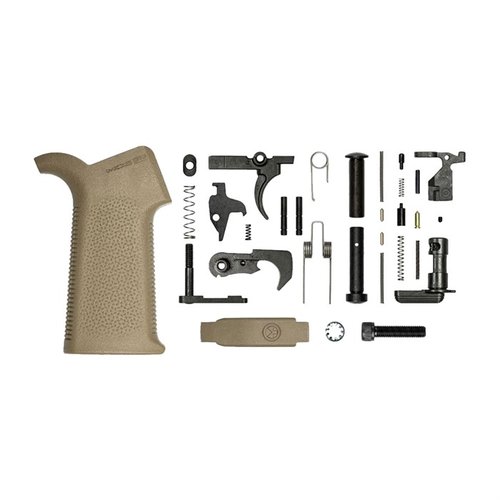 El kit de piezas inferiores AR-15 de Aero Precision incluye todo lo necesario para ensamblar tu receptor, con empuñaduras Magpul MOE SL en negro o FDE.