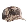 Descubre la gorra GO BANG TRUCKER de MAGPUL, con diseño estructurado, malla trasera para mejor transpiración y cierre ajustable, ¡ideal para tu estilo!