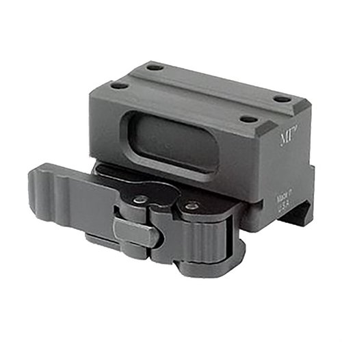 El Trijicon MRO Lower 1/3 QD Mount ofrece un ajuste sin herramientas, un diseño ligero de 2.2 oz y un rendimiento preciso para un retorno a cero óptimo.