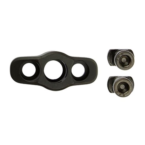 El M-LOK Quick Detach Sling Mount de CMC Triggers es ligero, fácil de instalar en cualquier ranura M-LOK y ofrece un punto de anclaje seguro para tu sling.