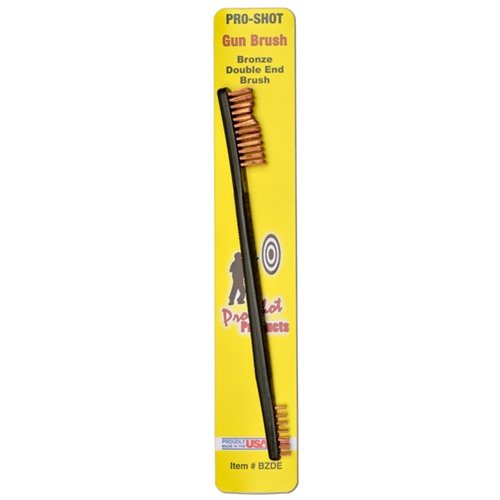 La GUN BRUSH DOUBLE END - BRONZE de PRO SHOT es perfecta para limpiar y mantener tus armas, con cerdas de bronce que eliminan la suciedad sin dañar.