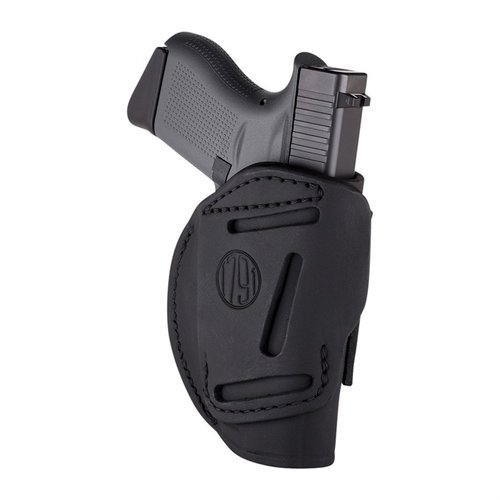 Descubre el 4 Way Holster Stealth Black RH tamaño 5, ideal para llevar tu arma con comodidad y seguridad en cuatro posiciones diferentes.
